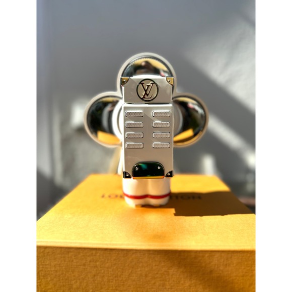 Louis Vuitton Vivienne Spaceman Astronaut Cosmonaute Statue Figure Figurine LV - Picture 3 of 13
